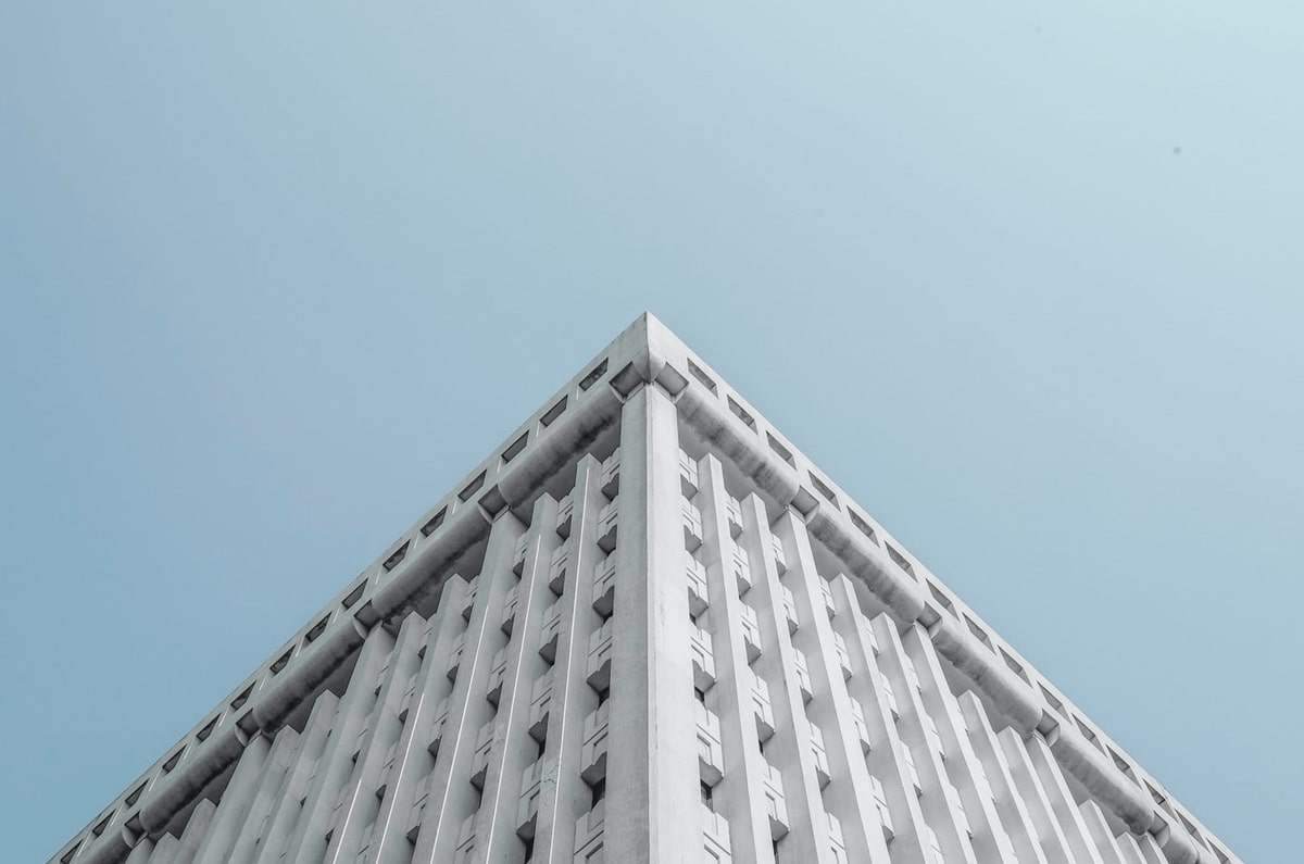 凌晨4点 欧冠25.5亿恩怨大战!皇马冲4连胜 8名攻击手对飙