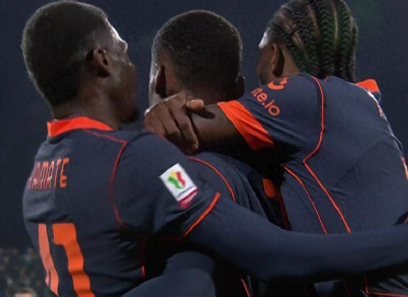 一场2-1!让国米进4强:3线争冠意甲大有希望,欧冠意大利杯难