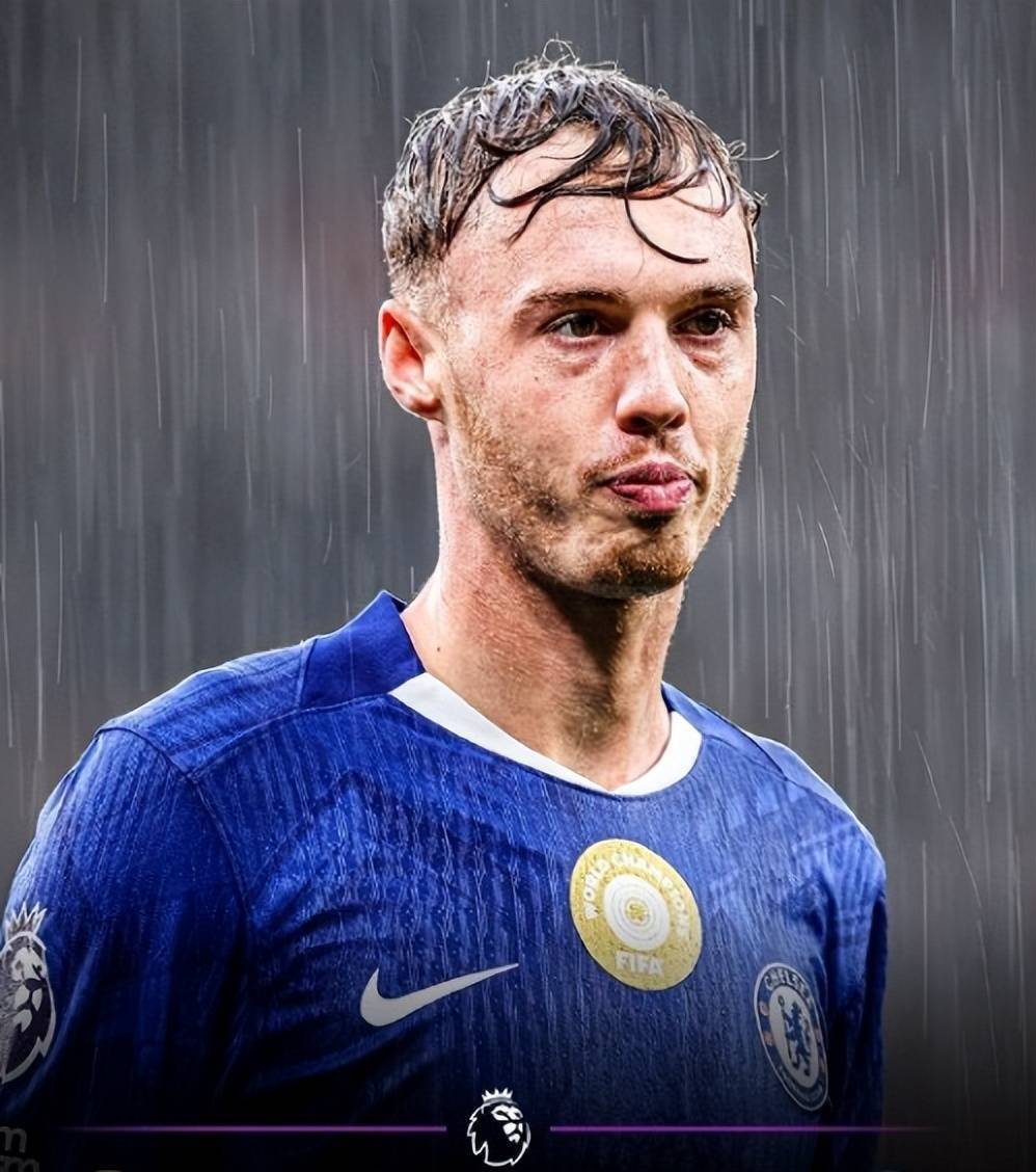 切尔西2球领先被利兹联逼平,主帅换人失水准,裁判判罚左右赛果